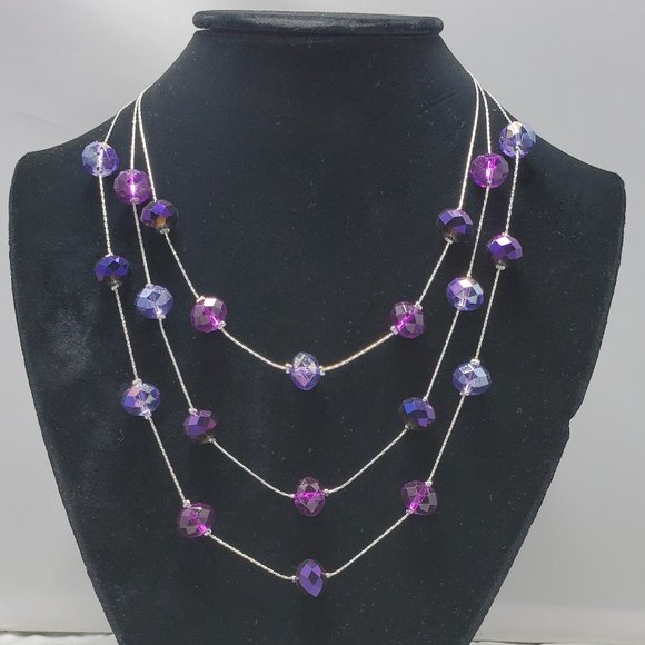 Amethyst color crystal multi layer graduated necklace with silver chain - Picture 2 of 7
